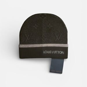 LV beanie hat